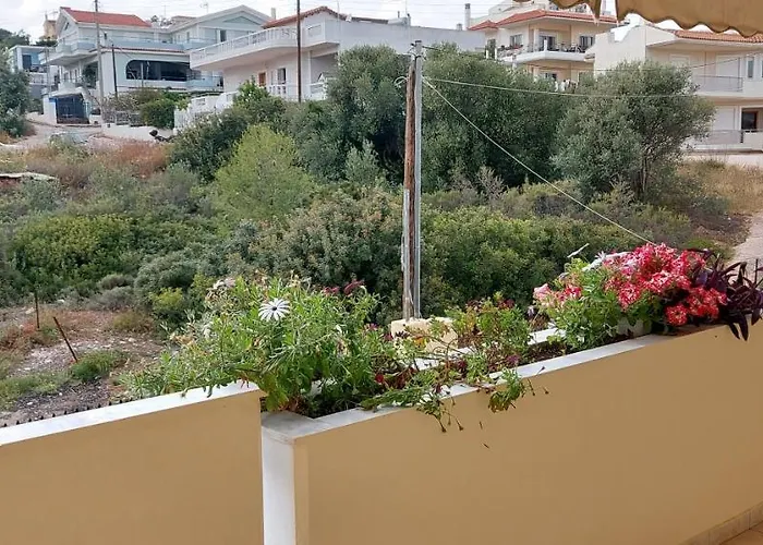 Denis House